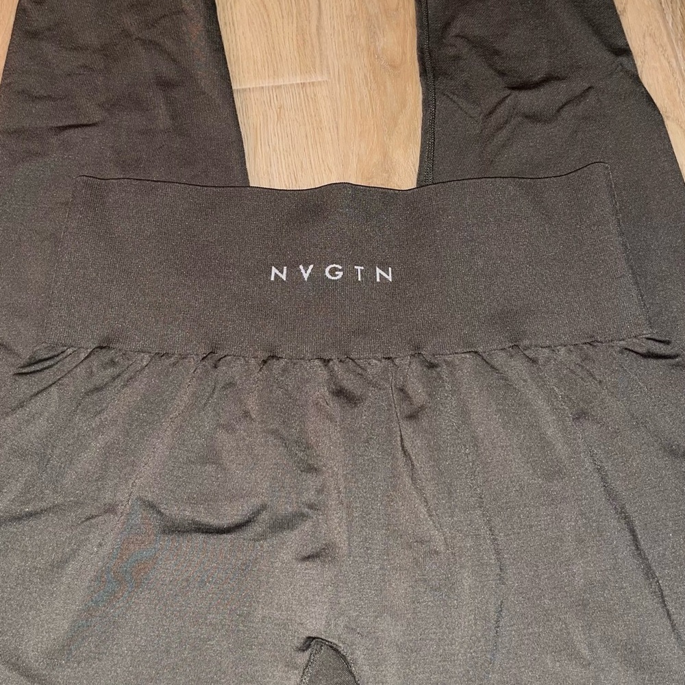 NVGTN Khaki Seamless Leggings